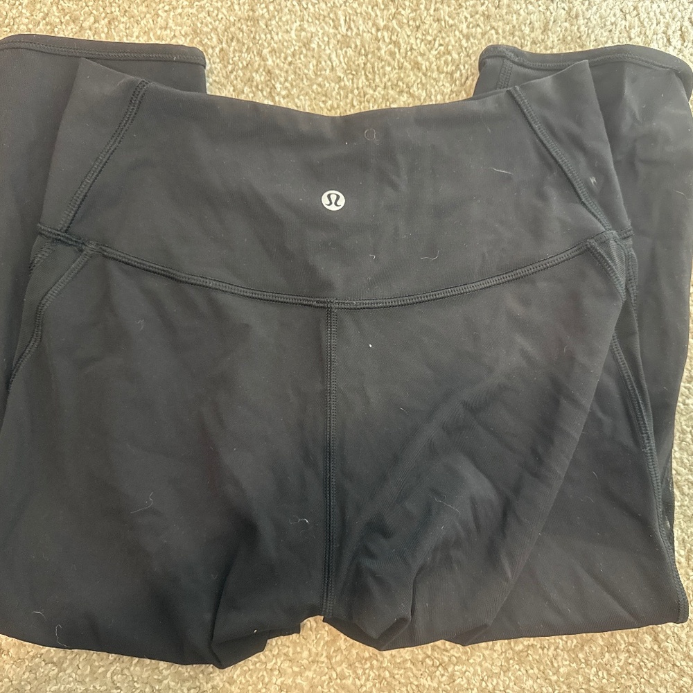 Lululemon Capri Length Leggings